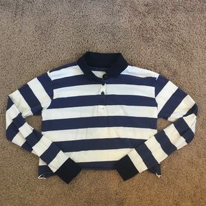 BLUE AND WHITE STRIPE COLLAR LONGE SLEEVE CROP TOP
